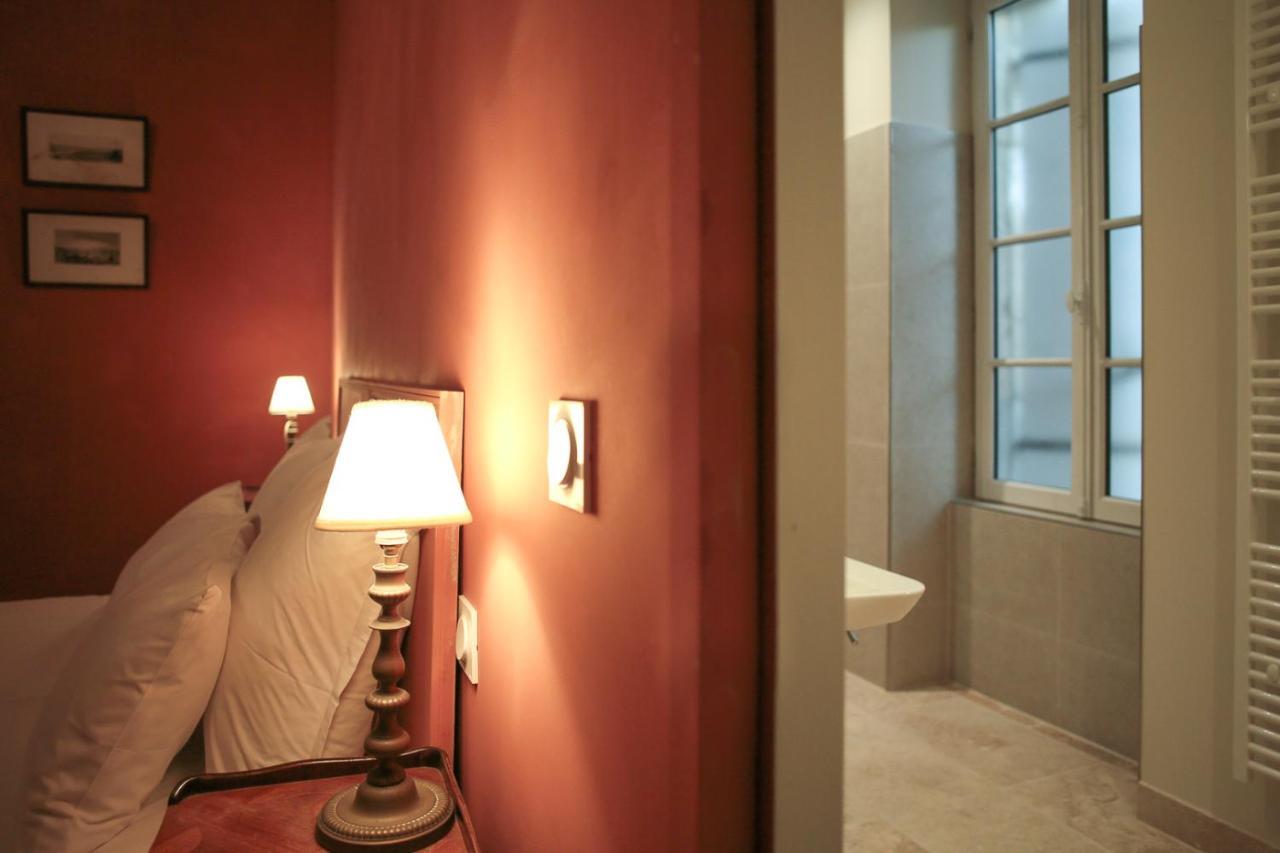 MonségurUne Chambre A La Maison Du Ballandreau住宿加早餐旅馆 外观 照片